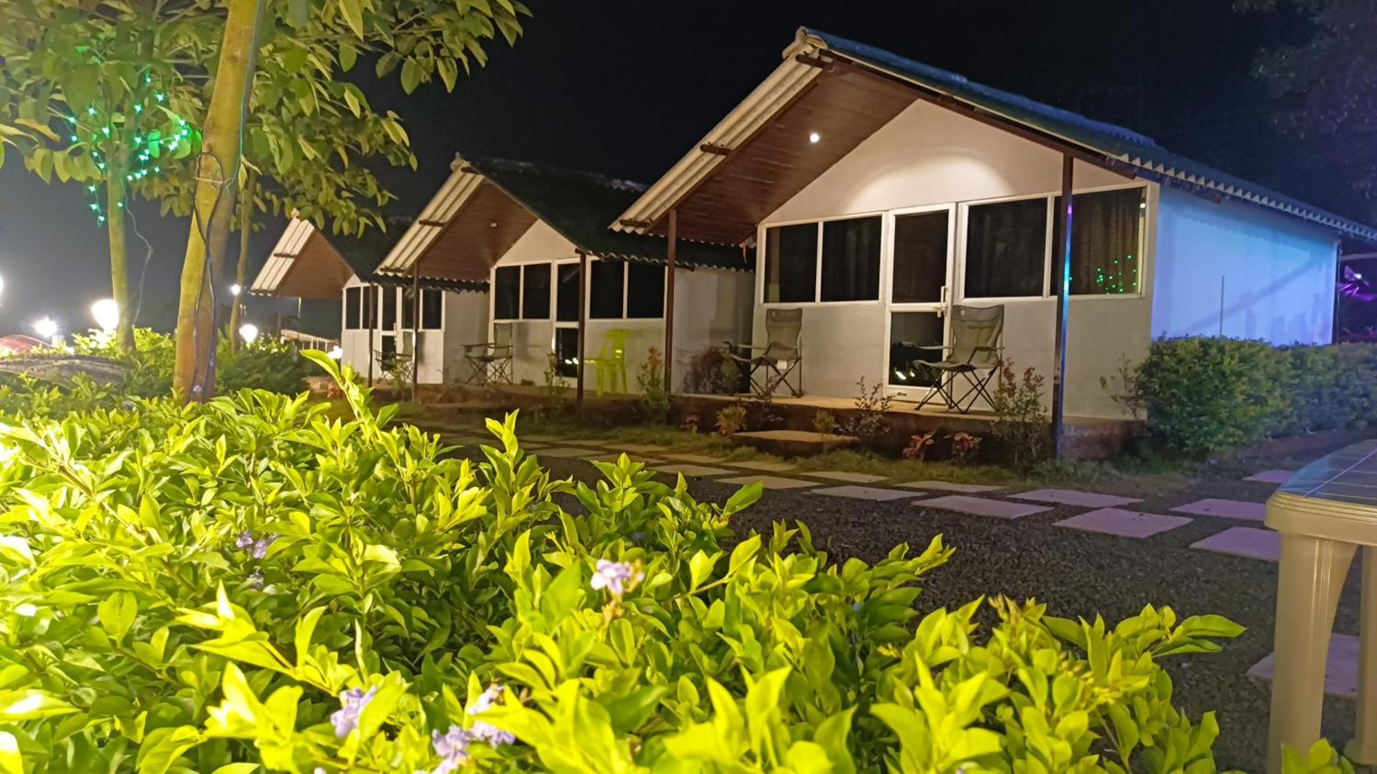 Shelby Pawana Lake Cottages & Camping Tents Lonavala Ngoại thất bức ảnh
